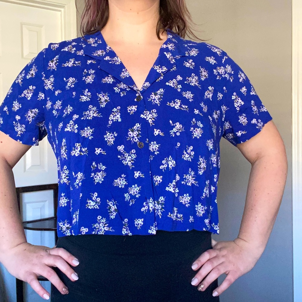 Wild Fable Floral Button Up Crop Top